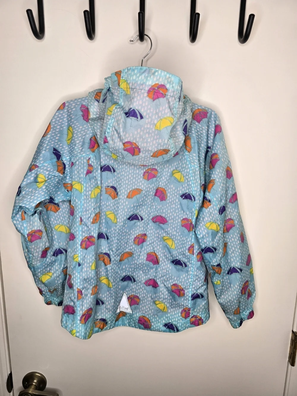 L.L. Bean Light Blue Umbrella Print Rain Jacket/Windbreaket  with Pink Trim 6X-7 - Picture 5 of 6